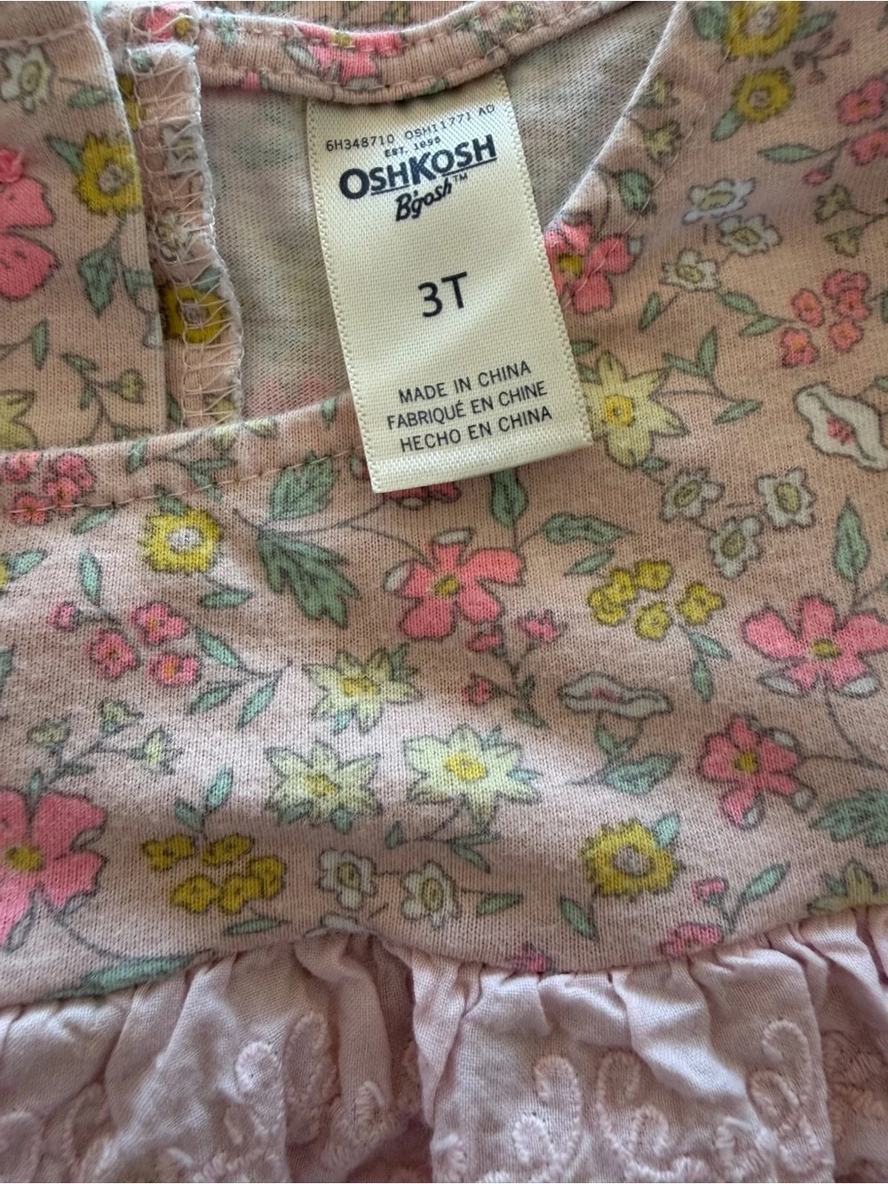 OshKosh Floral Ruffle Top Size 3T GUC
